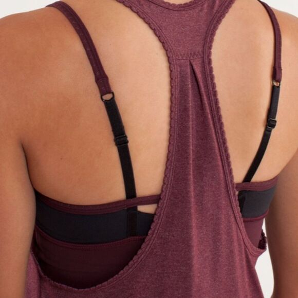 lululemon 105 F Singlet Bordeaux Drama size 4 - Picture 8 of 8